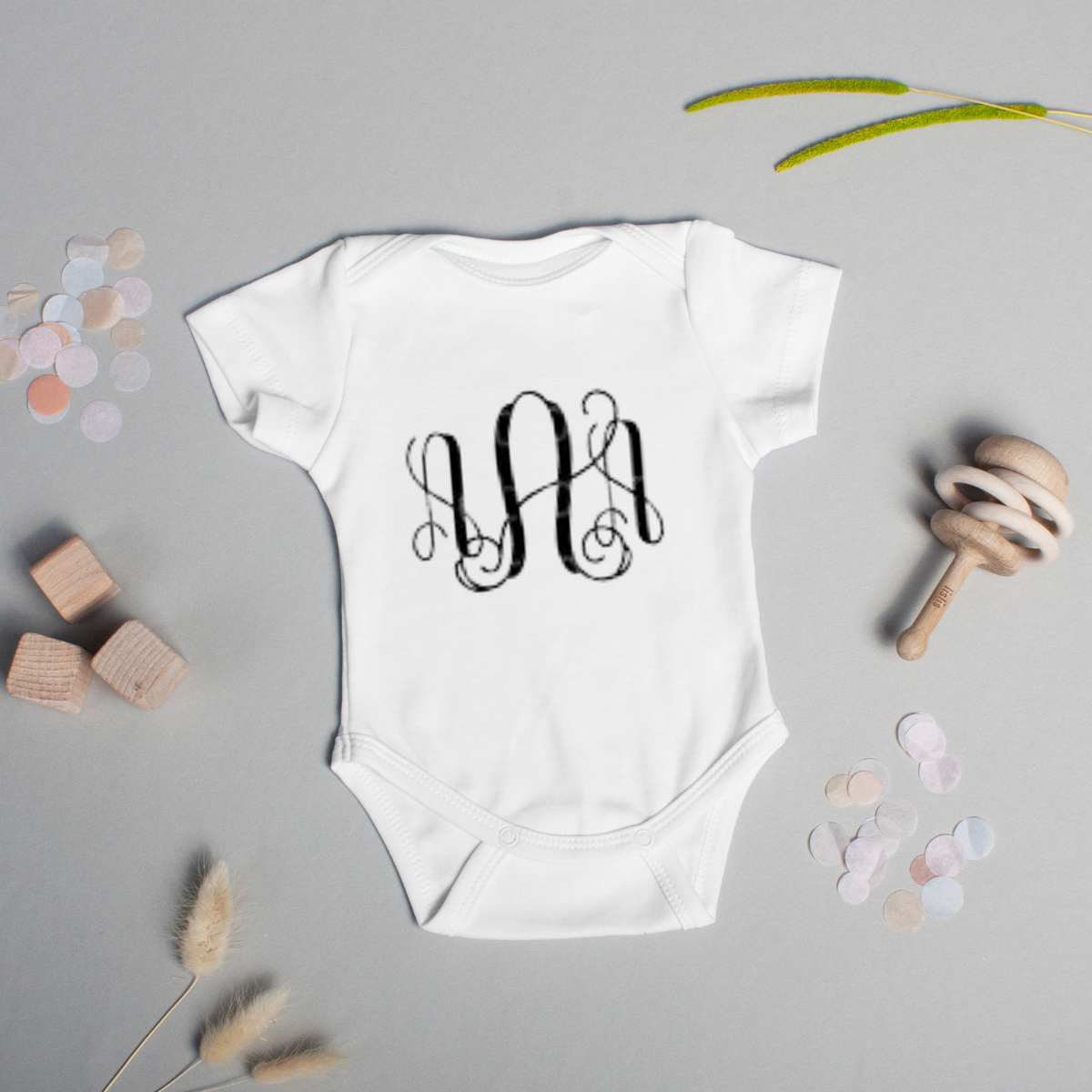 Personalized Baby onesie with Vinyl
